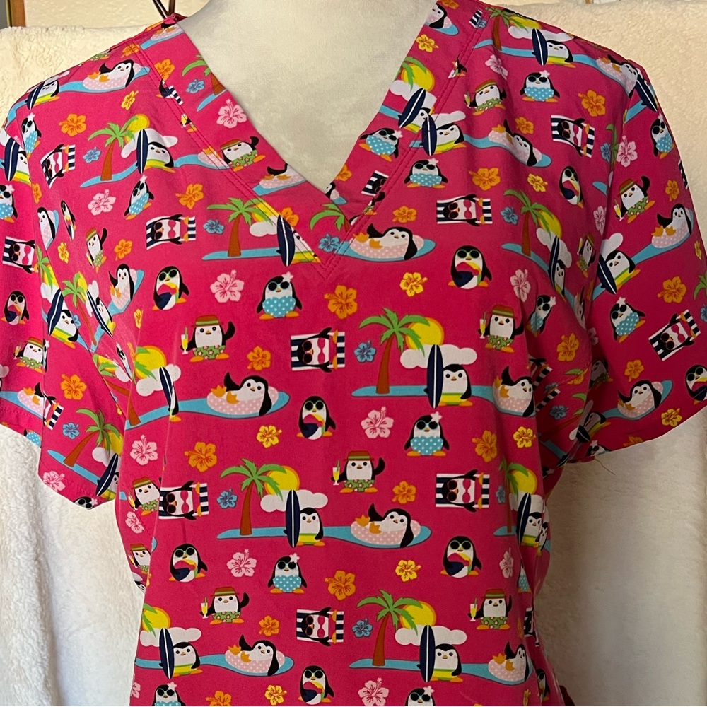 Maevn Women’s Penguin Scrub Too